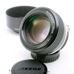 Nikon ニコン Ai Noct-Nikkor ノクトニッコール 58mm F1.2S（Nikon Fマウント）フォト工房キィートス整備済、純正フードHS-7付
